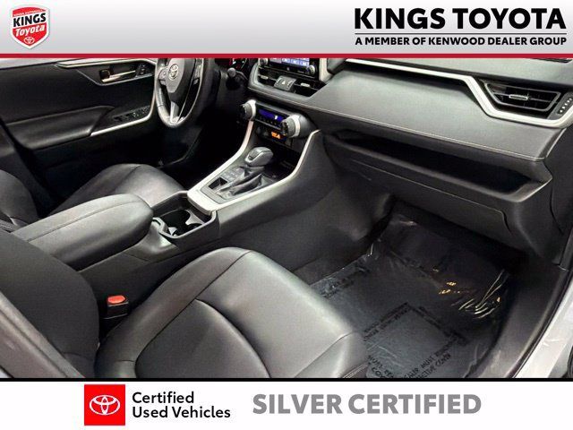 Used 2019 Toyota RAV4 XLE Premium w/ Advanced Technology Package AWD/4WD image 15