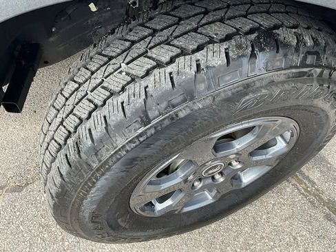Used 2024 Ford Bronco Big Bend AWD/4WD image 5