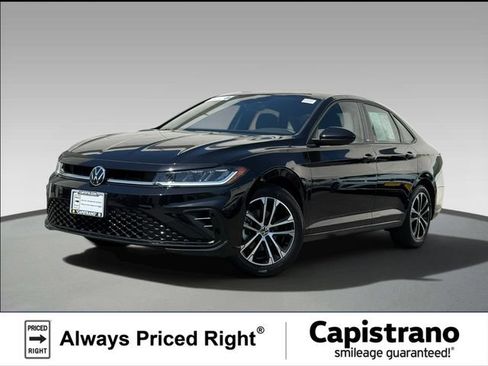 Used 2025 Volkswagen Jetta Sport FWD image 1