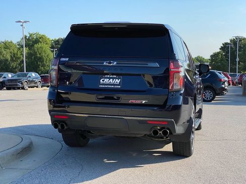 Used 2022 Chevrolet Tahoe RST w/ Sport Performance Package RWD image 8