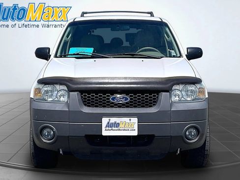 Used 2005 Ford Escape XLT AWD/4WD image 2