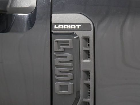 Used 2024 Ford F250 Lariat w/ Lariat Ultimate Package AWD/4WD image 29