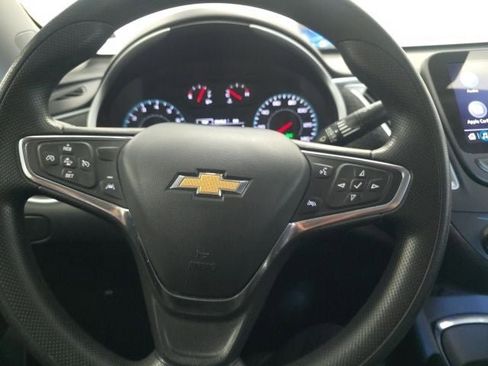 Used 2023 Chevrolet Malibu LT FWD image 25