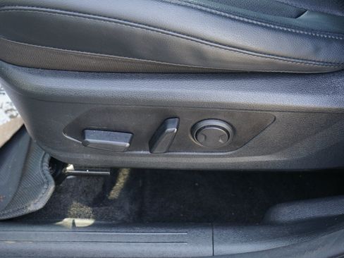 Used 2023 Kia Sportage EX AWD/4WD image 17