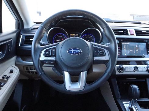 Used 2015 Subaru Outback 2.5i Limited image 11