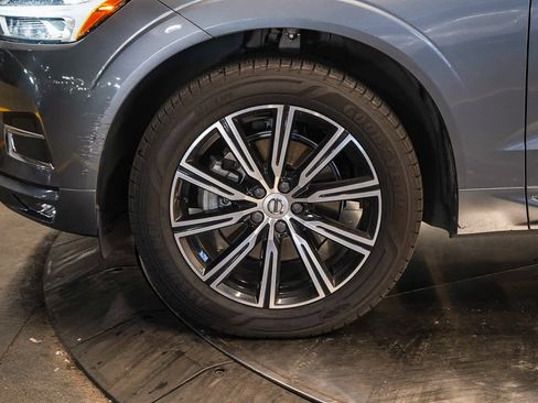 Used 2021 Volvo XC60 T5 Inscription w/ Protection Package Premier image 9