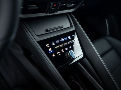 New 2025 Porsche Macan Turbo Electric image 14