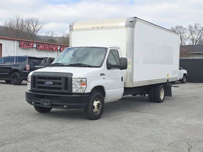 Used 2019 Ford E-350 and Econoline 350 Super Duty w/ Power Windows & Locks Group