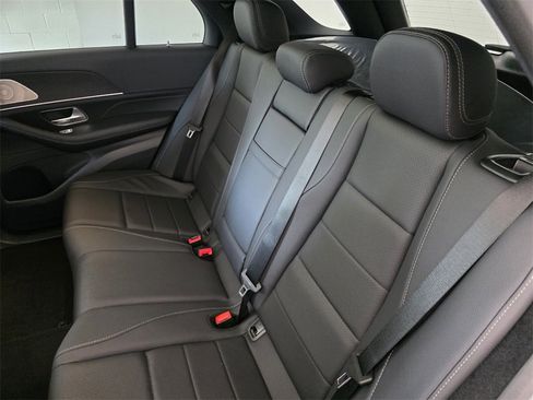 New 2026 Mercedes-Benz GLE 450 4MATIC image 12