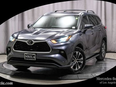 Used 2020 Toyota Highlander XLE