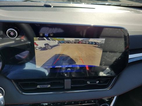 New 2026 Chevrolet Equinox RS w/ Convenience Package III FWD image 27