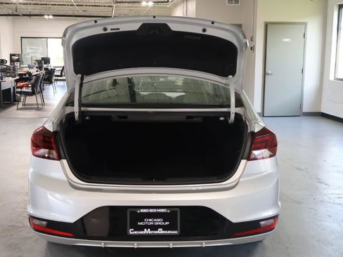 Used 2019 Hyundai Elantra SEL FWD image 7