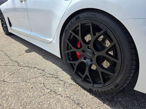 Used 2019 Kia Stinger GT image 35