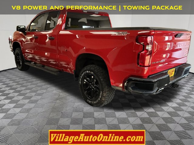 Used 2019 Chevrolet Silverado 1500 Custom Trail Boss w/ Custom Convenience Package AWD/4WD image 2