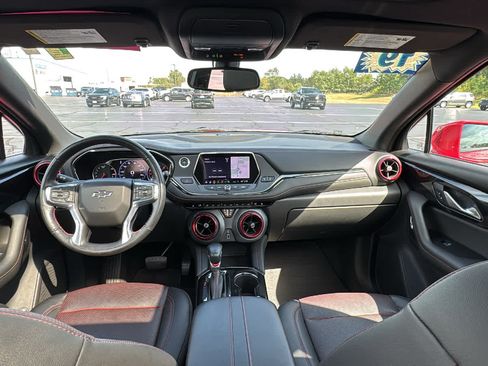 Certified 2019 Chevrolet Blazer RS w/ Sun and Wheels Package FWD image 29