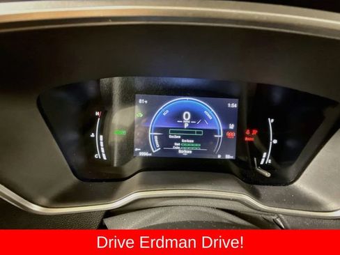 Used 2024 Toyota Corolla Cross AWD Hybrid w/ Convenience Package image 17