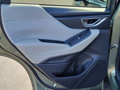 Used 2019 Subaru Forester Premium image 15