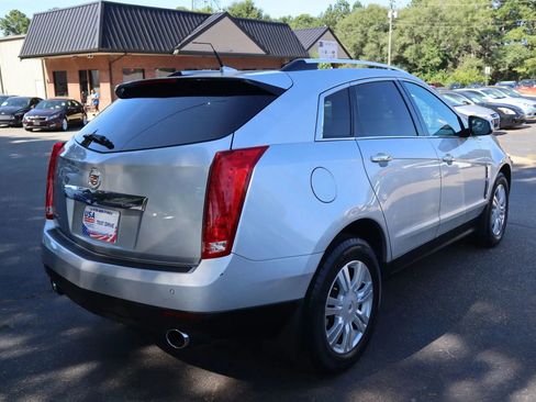 Used 2011 Cadillac SRX Luxury image 6