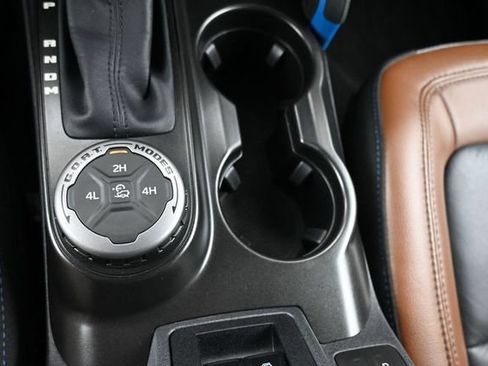 Used 2023 Ford Bronco Outer Banks AWD/4WD image 15
