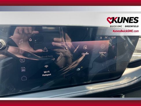 New 2026 Buick Envista Sport Touring w/ Convenience I Package FWD image 25