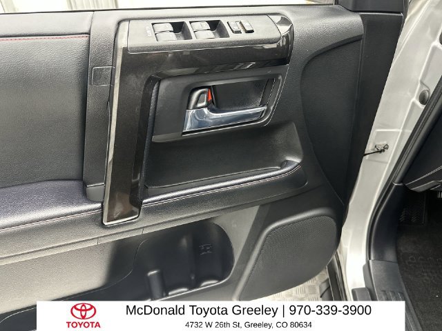 Used 2021 Toyota 4Runner Venture AWD/4WD image 13