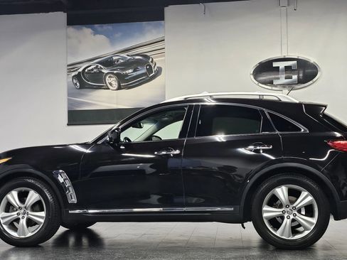 Used 2011 INFINITI FX35 2WD w/ Premium Pkg image 18
