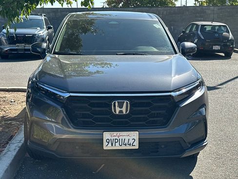 Used 2024 Honda CR-V EX-L image 3