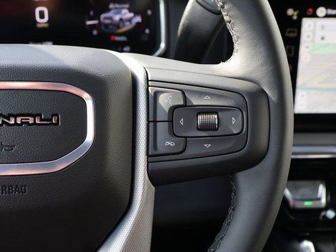 New 2026 GMC Sierra 2500 Denali w/ Denali Reserve Package image 40