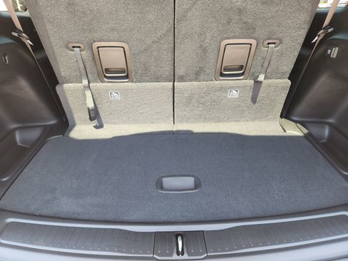 New 2025 Jeep Grand Cherokee L Altitude image 25