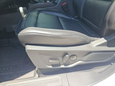 Used 2025 Ford Bronco Outer Banks AWD/4WD image 16