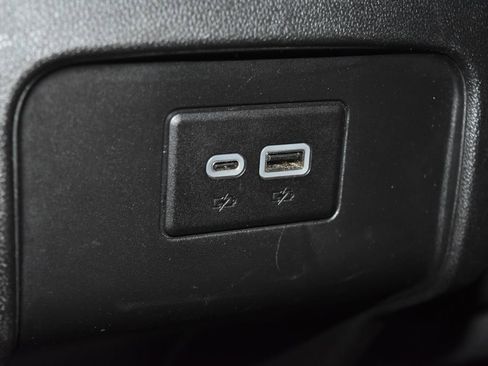 Used 2025 Chevrolet Blazer LT image 20