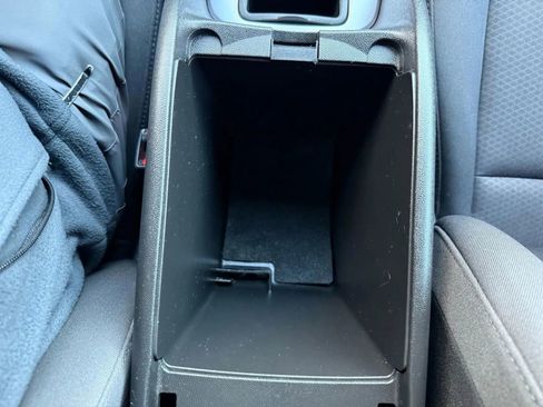 Used 2018 Chevrolet Malibu LT image 34