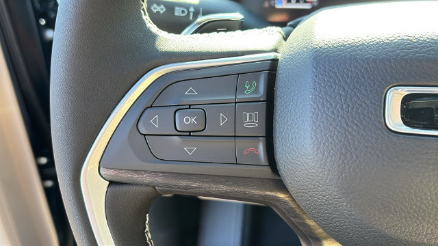 New 2027 Jeep Grand Cherokee Limited AWD/4WD image 14
