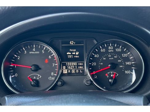 Used 2013 Nissan Rogue S image 24