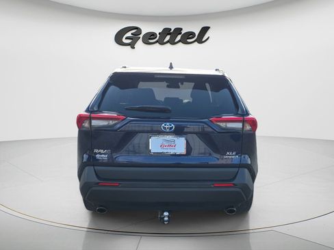 Used 2022 Toyota RAV4 XLE w/ Convenience Package AWD/4WD image 6