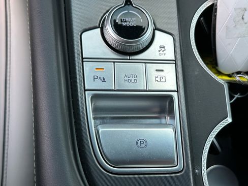 Used 2024 Genesis G70 3.3T Advanced w/ Sport Prestige Package image 35