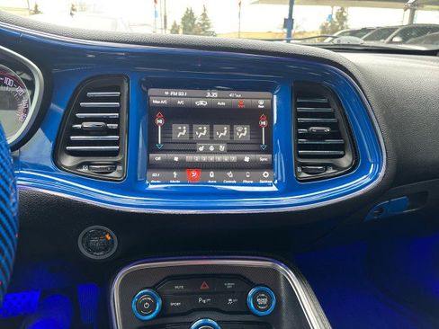Used 2018 Dodge Challenger R/T Plus image 11