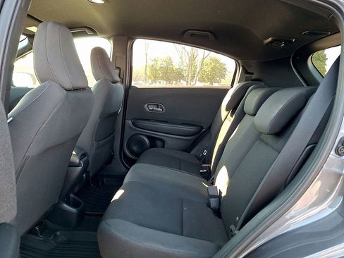 Used 2022 Honda HR-V Sport image 10