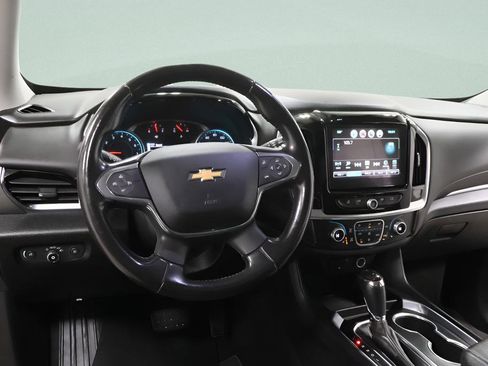 Used 2019 Chevrolet Traverse LT image 9