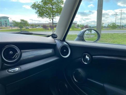 Used 2011 MINI Cooper Clubman S image 70