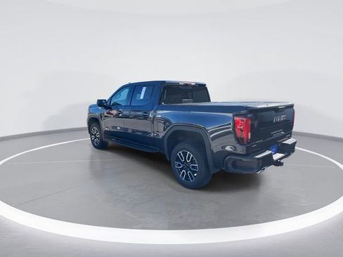 Used 2025 GMC Sierra 1500 AT4 w/ AT4 Premium Package AWD/4WD image 5