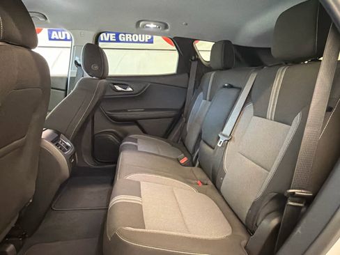 Used 2025 Chevrolet Blazer LT FWD image 20