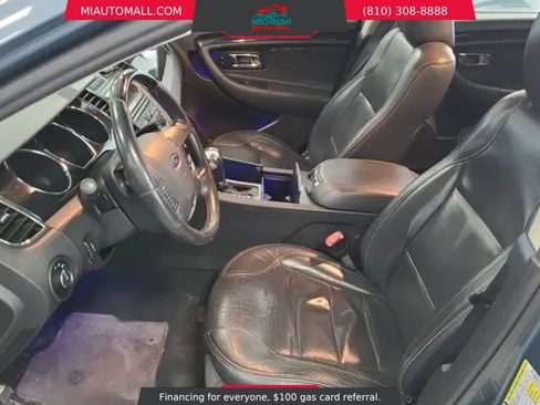 Used 2010 Ford Taurus Limited FWD image 9