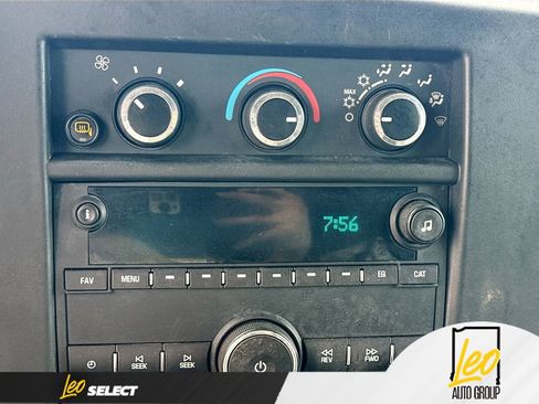 Used 2019 Chevrolet Express 3500 LT w/ LT Preferred Equipment Group RWD image 14