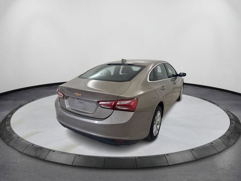 Used 2022 Chevrolet Malibu LT FWD image 5