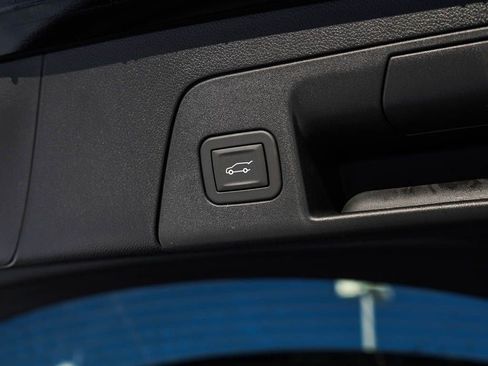 New 2026 Buick Envision Sport Touring AWD/4WD image 9