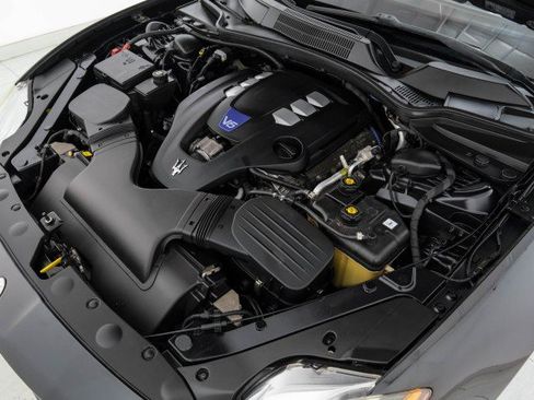 Used 2016 Maserati Quattroporte S RWD image 51