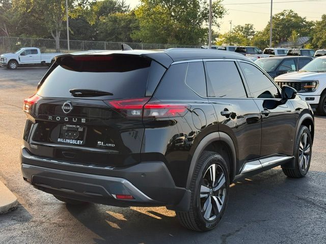 Used 2023 Nissan Rogue SL AWD/4WD image 3