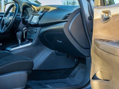 Used 2019 Nissan Sentra S w/ Appearance Package image 19