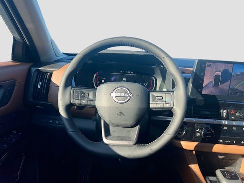 New 2026 Nissan Pathfinder Platinum image 23